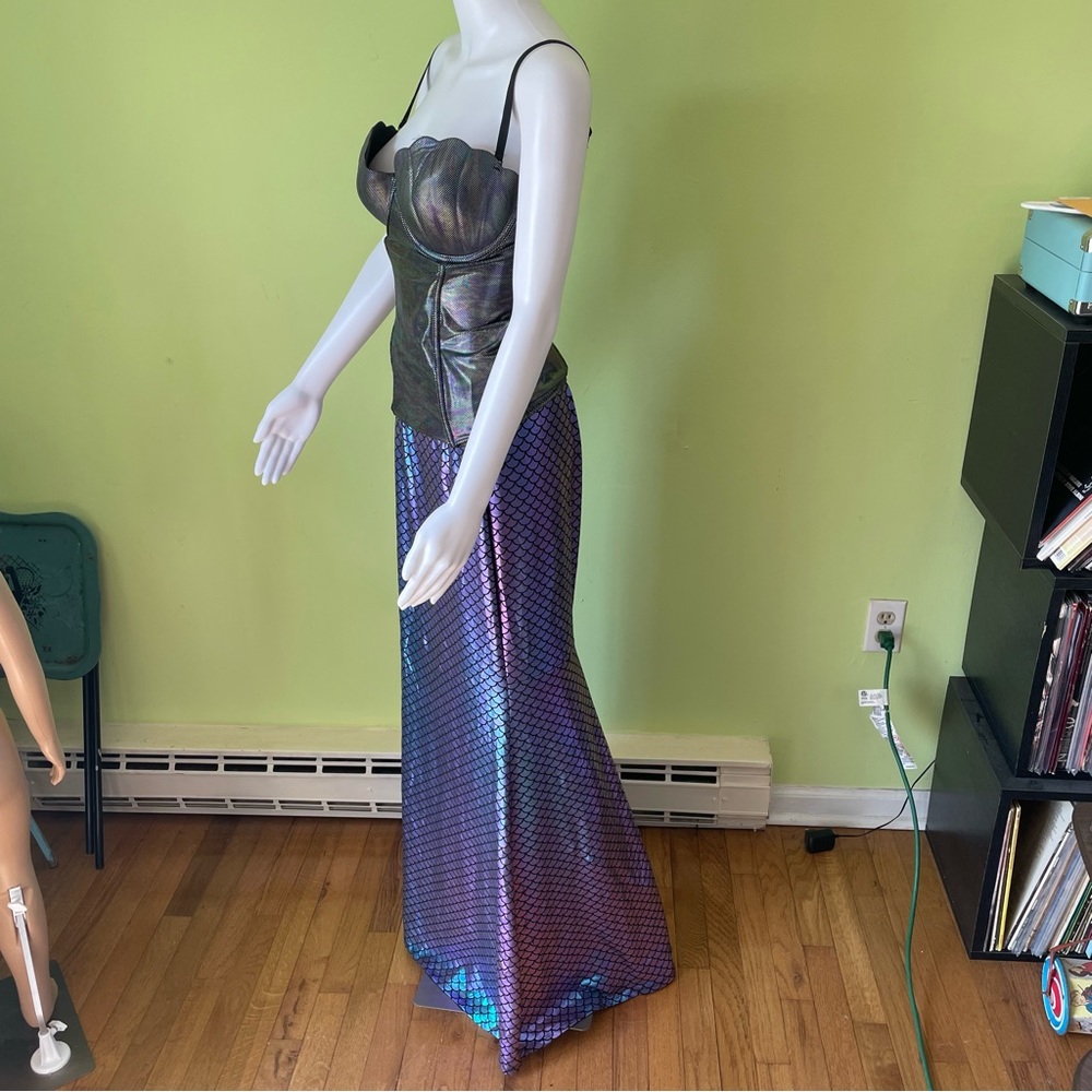 🧜‍♀️ Spirit Halloween mermaid costume top and skirt L - Picture 3 of 12